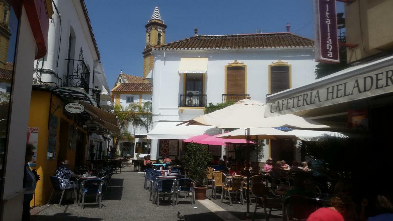 Puerto Deportivo Estepona Exterior photo